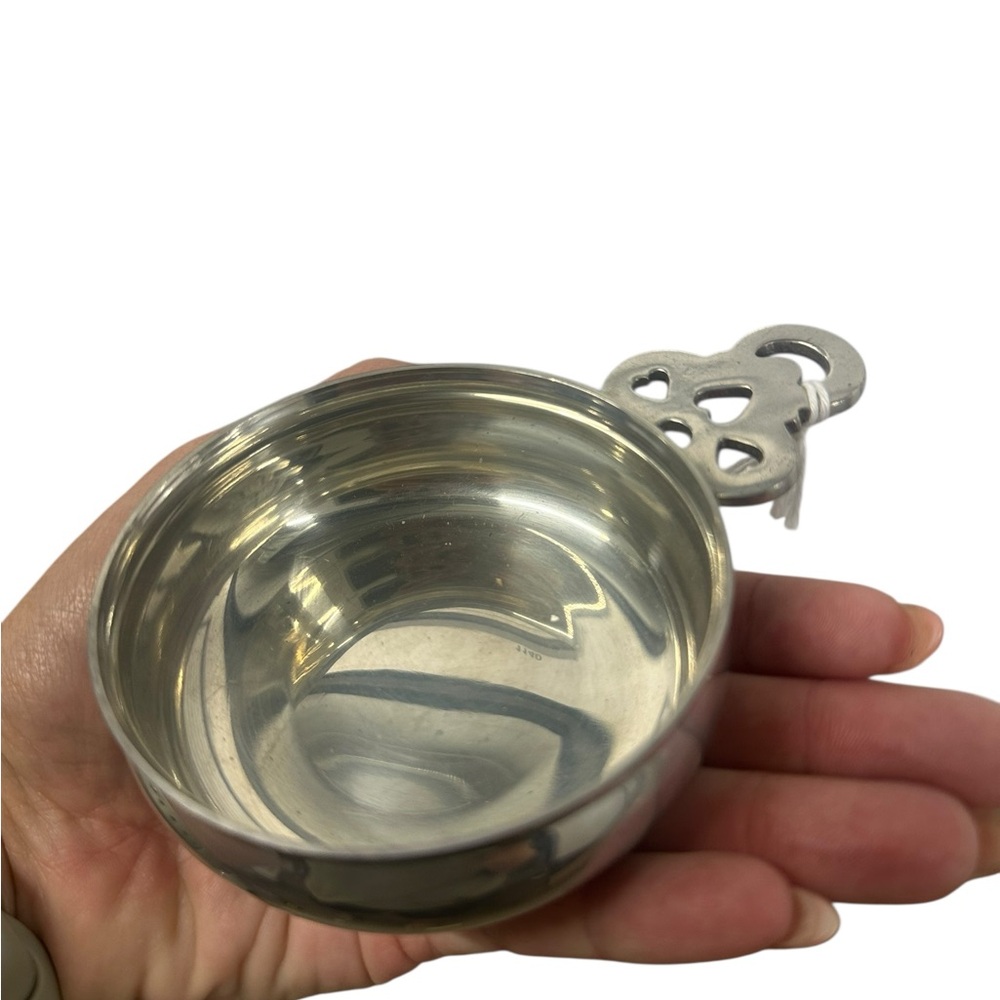 Williamsburg Kirk Stieff Pewter Porringer